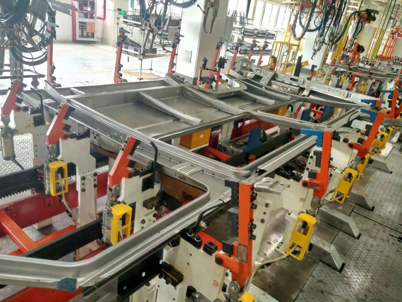 ABB汽车壁磁力焊接工装夹具案例